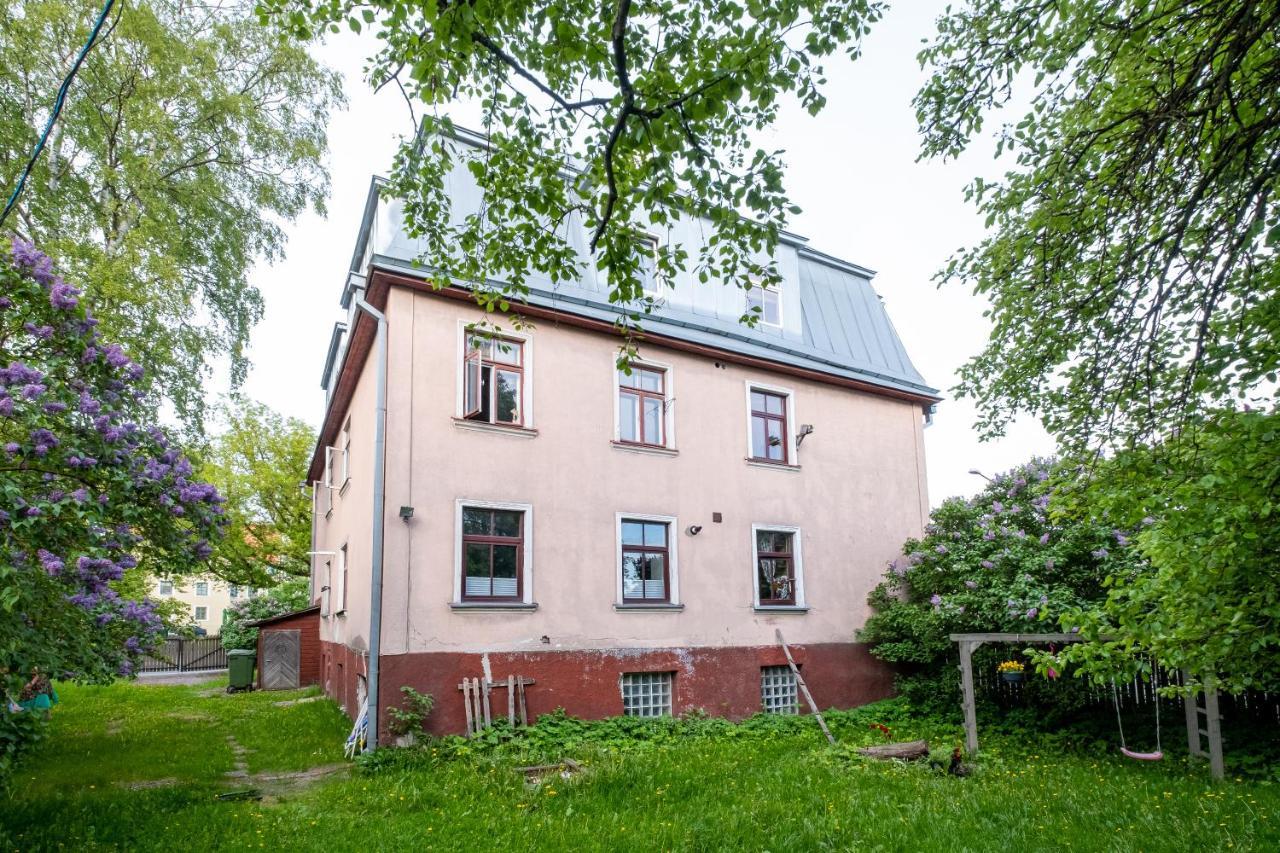 Artists Apartment Near Telliskivi Creative Centre Tallinn Luaran gambar