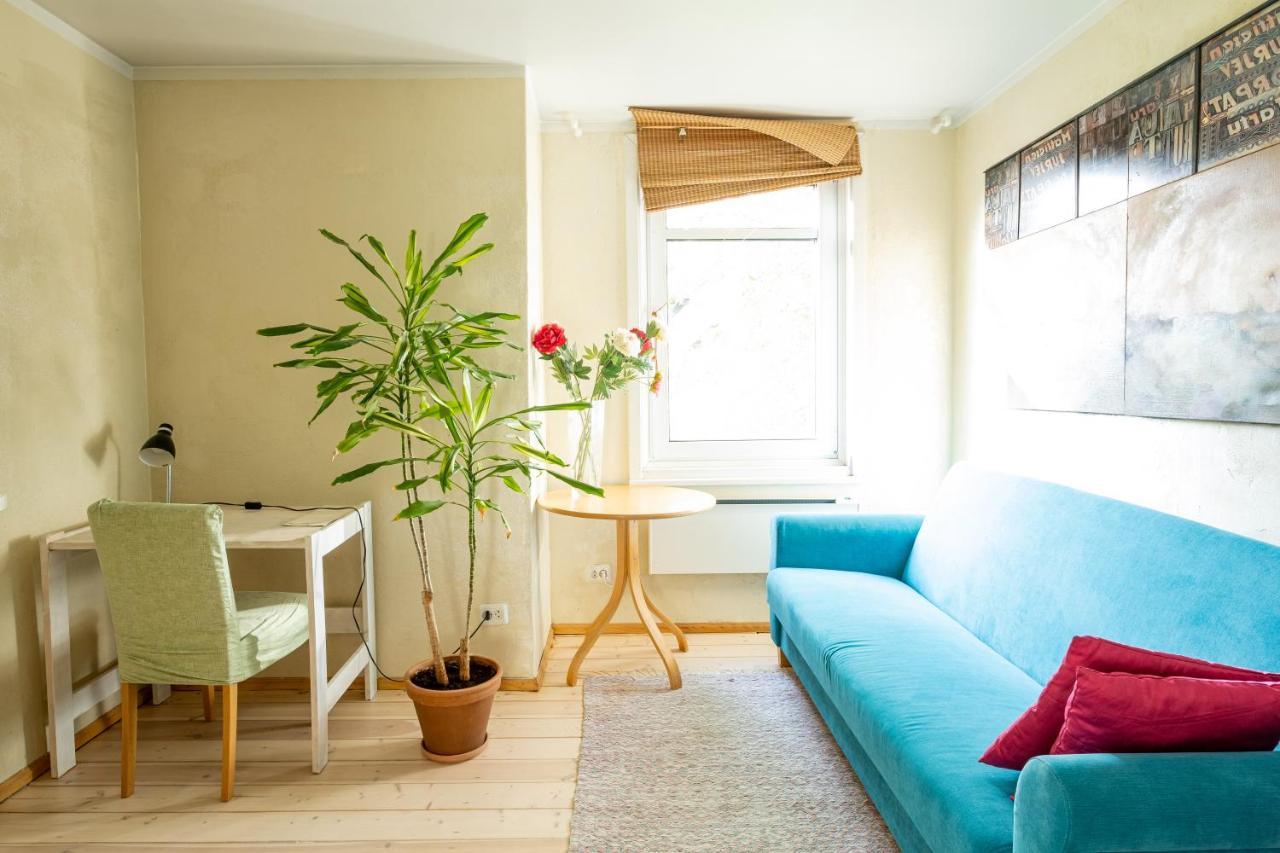 Artists Apartment Near Telliskivi Creative Centre Tallinn Luaran gambar