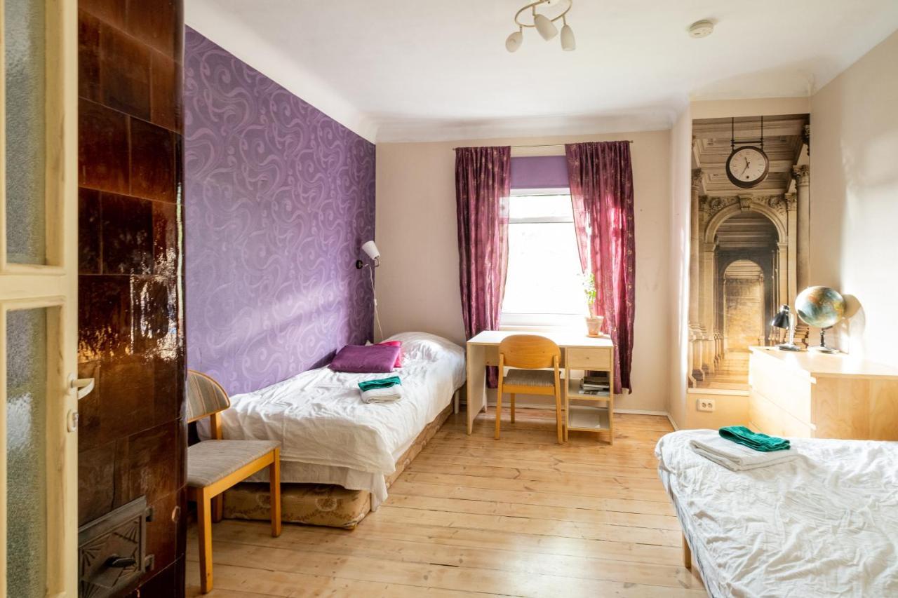 Artists Apartment Near Telliskivi Creative Centre Tallinn Luaran gambar